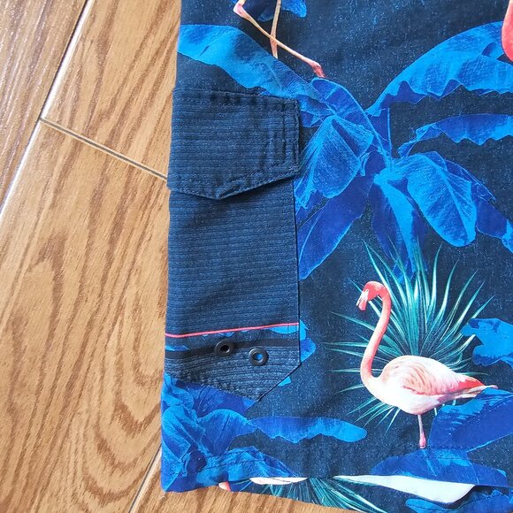 Ocean Current Men’s Swim Trunks | Size 32 Board Shorts Quick Dry Beachwear - Picture 2 of 5